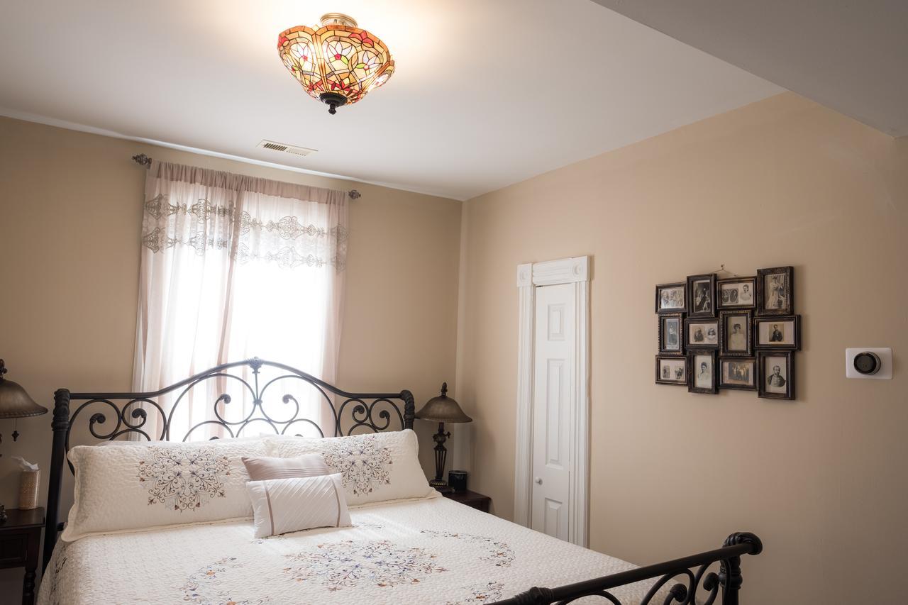 Dennison Street Inn, B & B Колониал-Бич Номер фото